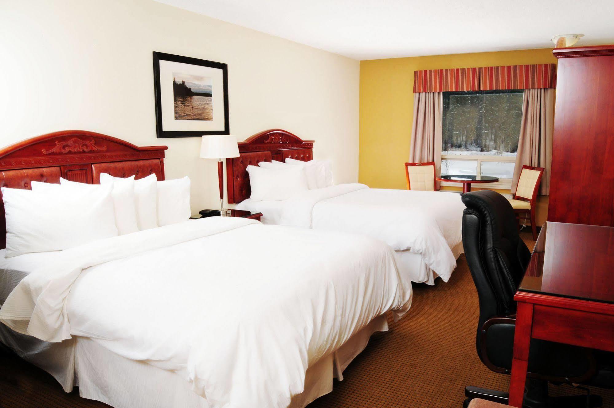 Trend Mountain Hotel & Conference Centre Tumbler Ridge Zimmer foto